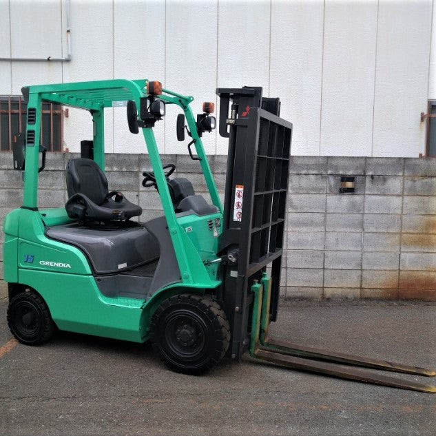 中古 フォークリフト ガソリン式 三菱ロジスネクスト 公道走行可能車