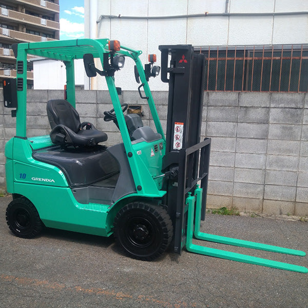 中古 フォークリフト ガソリン式 三菱ロジスネクスト 公道走行可能車