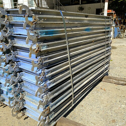 中古 くさび足場 踏板 400×1800mm 38φ用 フットタイプ