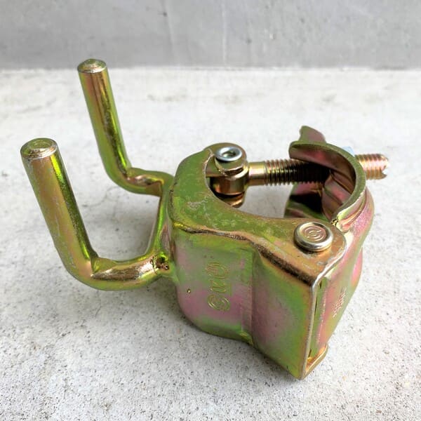 新古品 養生クランプ兼用 防音パネル用 KYCL 信和 30個セット