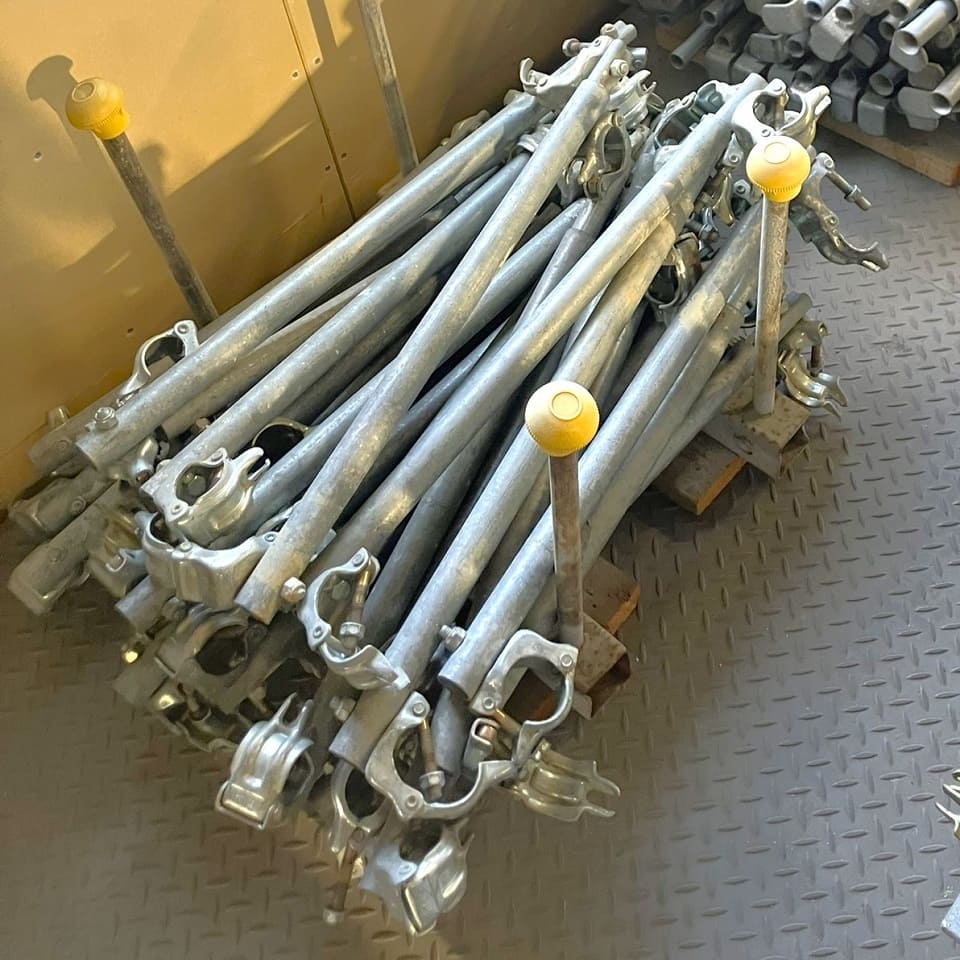 中古 足場 エンドストッパー 600~1219mm