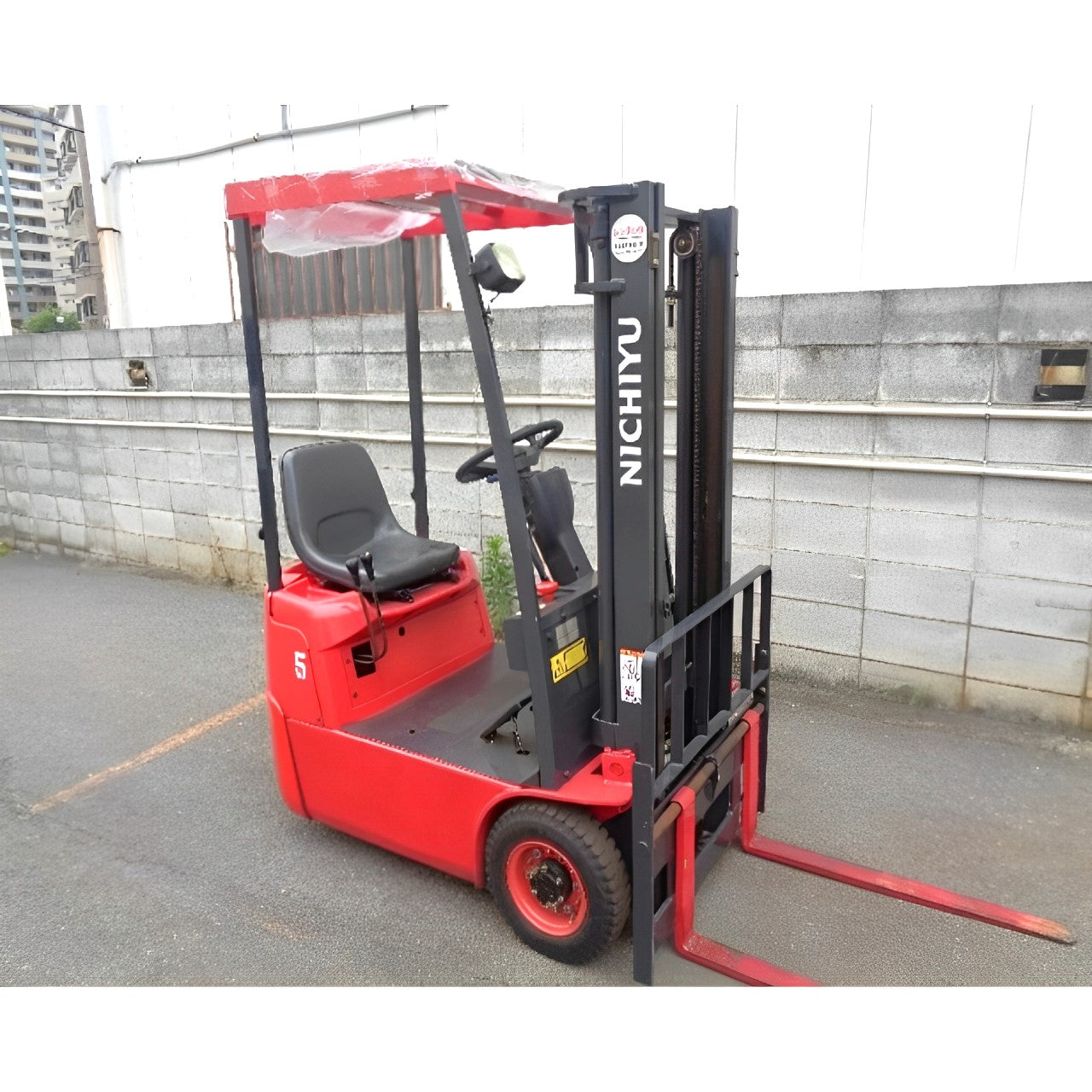 中古 バッテリー式フォークリフト 0.9t 三菱ロジスネクスト FB5P-50-250