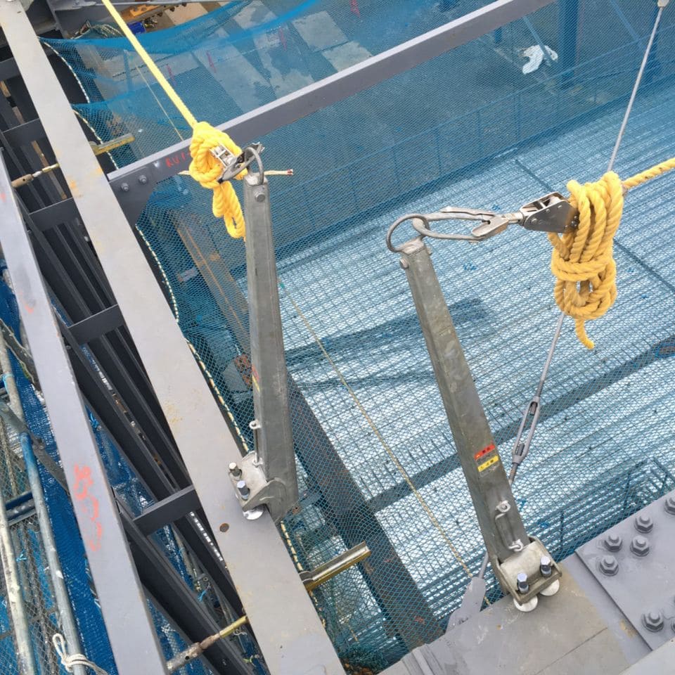 親綱支柱 KSPSTH 鋼製 直交・平行兼用型 キョーワ