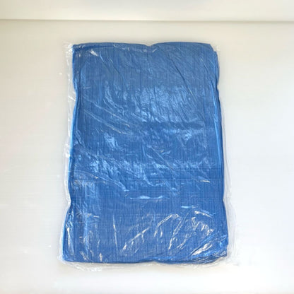 現場養生やキャンプでも活躍する青色ブルーシート