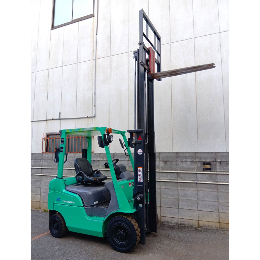 三菱ロジスネクスト製 グリンディア フォークリフト カウンター式全体写真