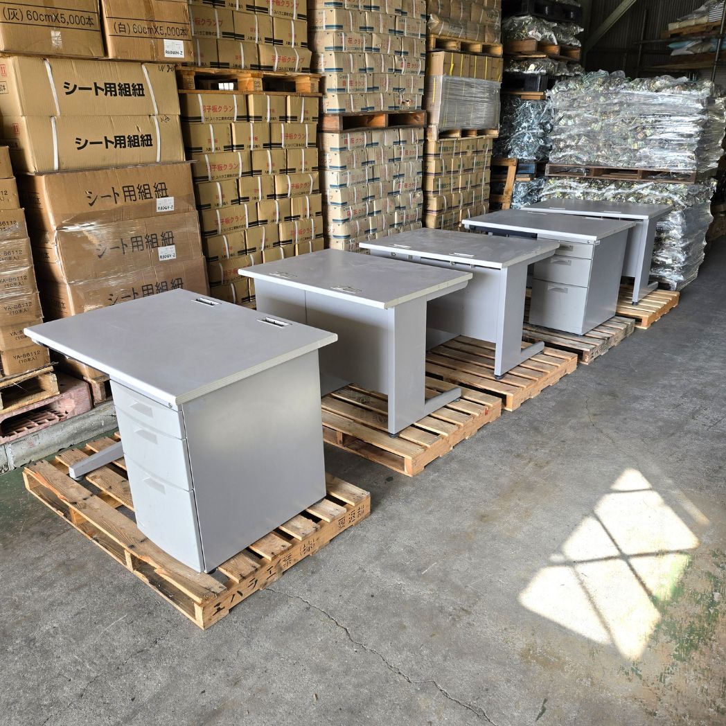 中古 片袖机 W1000×D700×H700 イトーキ